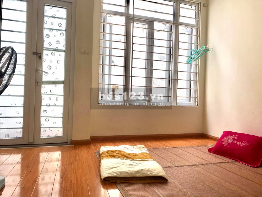 Bán nhà riêng phường Phú Diễn, 60m2, 3.8 tỷ