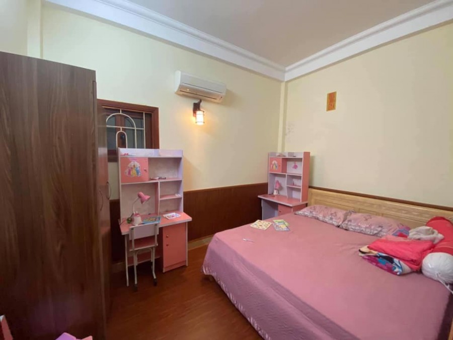 Siêu Phẩm Quan Hoa –Cầu Giấy 42m2x4T, Nhỉnh 5 tỷ, gần mặt phố, nhà siêu đẹp, ở luôn.