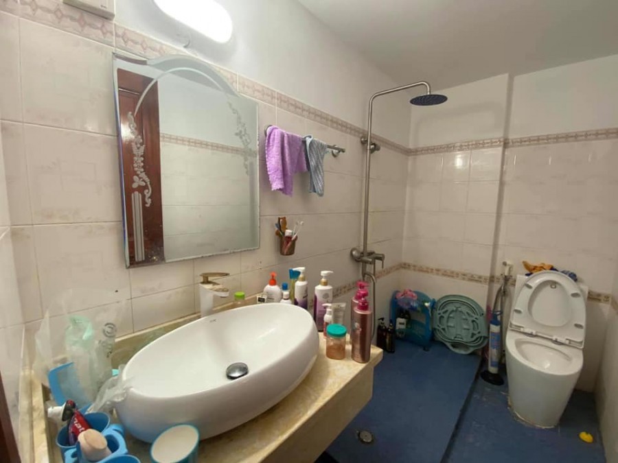 Siêu Phẩm Quan Hoa –Cầu Giấy 42m2x4T, Nhỉnh 5 tỷ, gần mặt phố, nhà siêu đẹp, ở luôn.