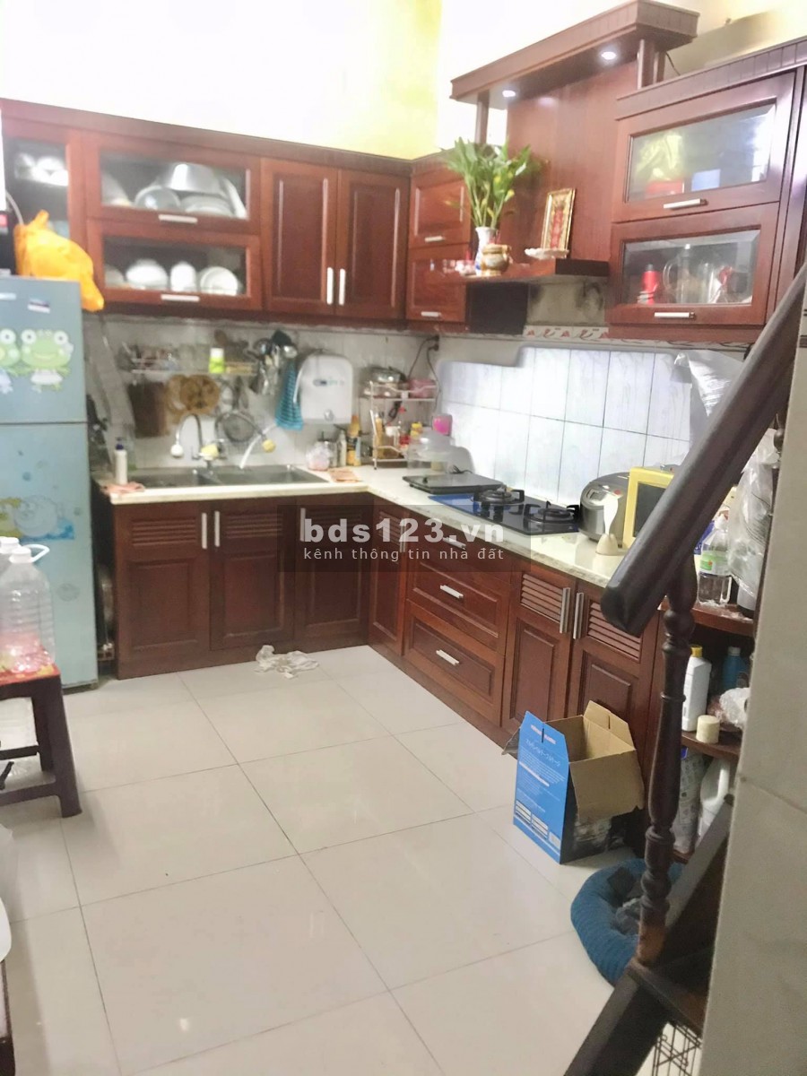 Bán Nhà Phố Đường Lý Thường Kiệt Quận Gò Vấp. DT: 86m2. LH: 0932.155.399.