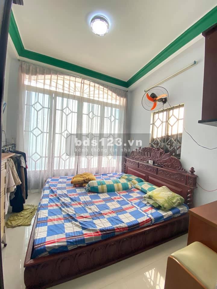 Bán nhà Âu Cơ, P9, Tân Bình, 24m2, 4 tầng chỉ nhỉnh 3 tỷ.