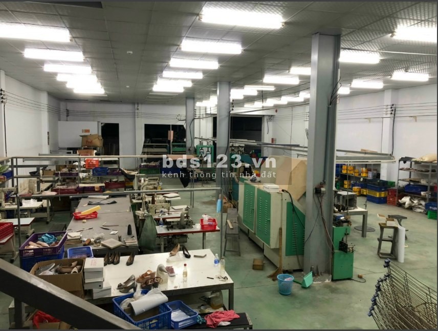 Bán xưởng lớn ngay gần QL1A, mặt tiền đường Vườn Lài- An Phú Đông, đường contener