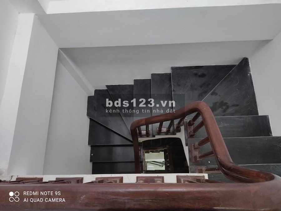 Lô góc 3 thoáng, ô tô 5m, thiết kế hiện đại, nhà mới cứng, 5 tầng
