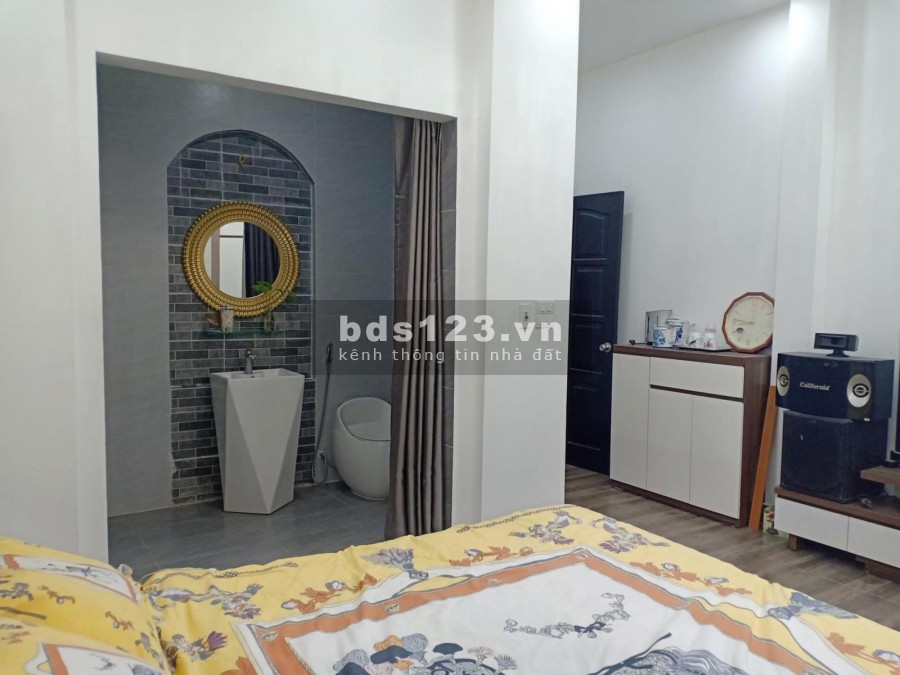 Bán nhà 3 PN Quang Trung P10 GV, 75m2, nhà mới ở ngay, chỉ 4tỷ6