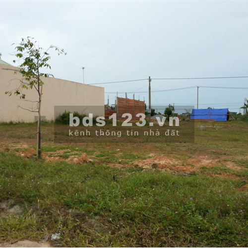 4680m2 (56x83m) đường ô to, sàt khu cn, gần chợ, khu dân cư đông đúc, giá 450 triệu