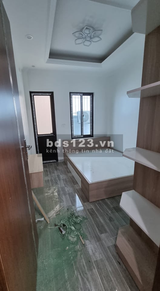 Chính chủ bán tòa nhà Cầu Giấy 90m, 9T, Ô tô đỗ cửa. Dòng tiền hơn 100tr. Nhỉnh 20 tỷ