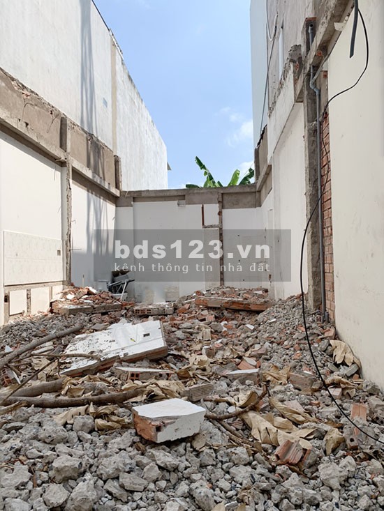 Đất Hẻm Xe Hơi DT: 4.5x12m, Huỳnh Tấn Phát, p. Phú Thuận, Q7