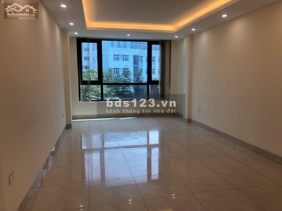 Cho thuê VP diện tích 30m2 mặt phố Hoàng Văn Thái. Lh: 077.23.66666