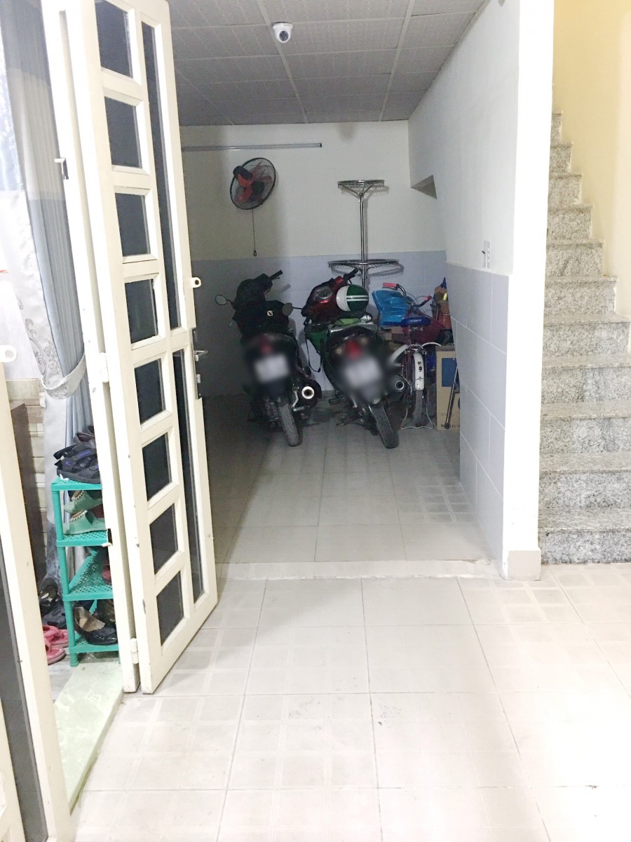 Nhà đang kinh doanh CHDV thu nhập cao hẻm 141 Tám Danh F4 Q8