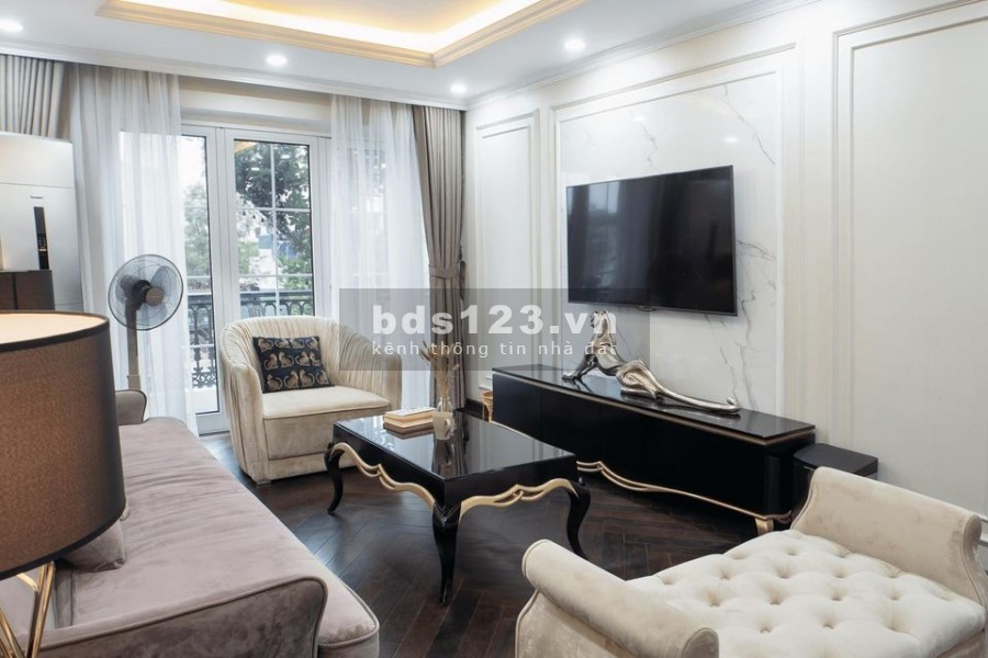 Bán nhà ngay gần phố Nguyễn Trãi cách chưa đến 200m