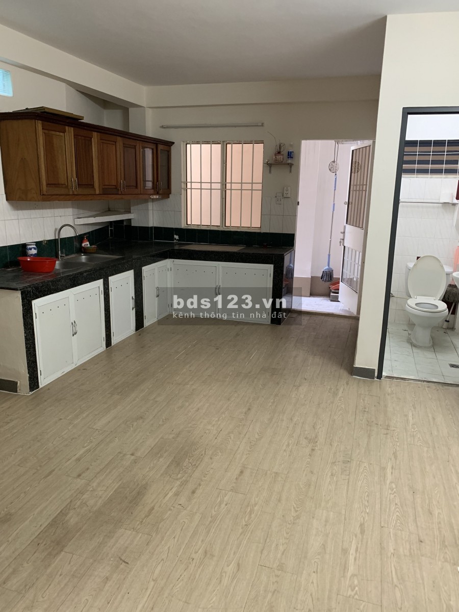 Nhà Đẹp KDC Hồ Biểu Chánh Trệt 2Lầu Giá 9.5Tỷ