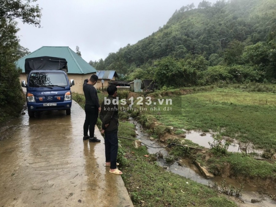 Đất mò Phú Chải cần bán giá rẻ đảm bảo không dính quy hoạch