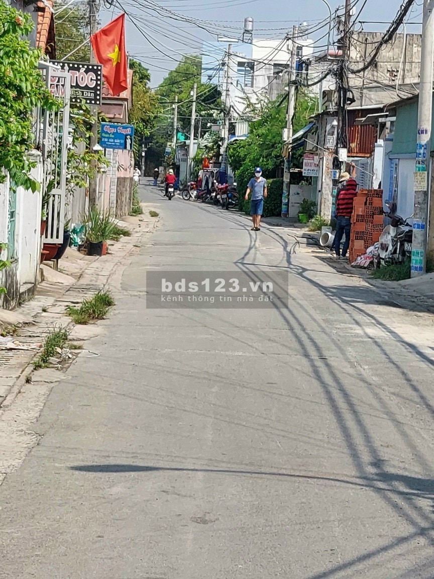 Do kinh doanh thua lổ mùa dịch nên cần ra đi gấp nhà hóc môn giá 1 tỷ 1