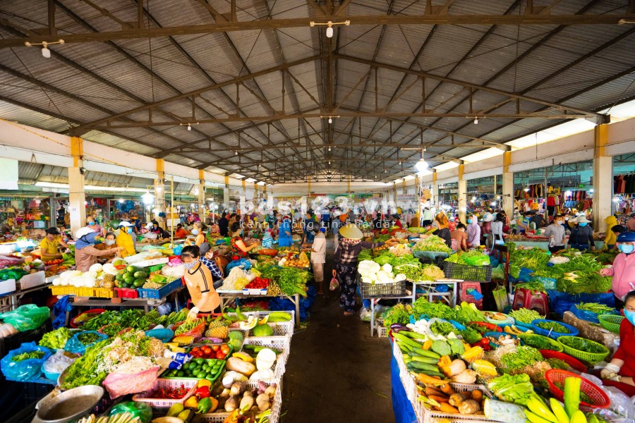 Sổ đỏ sẵn thanh toán 15 tháng có ngay 1 lô đất mặt tiền chợ