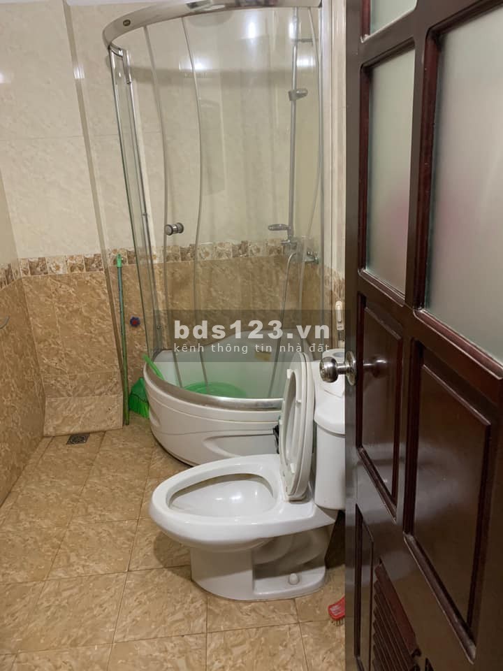 Bán nhá Mạc Thái Tổ, 65m2, phân lô 65m2, ô tô tránh mt rộng, hiệu suất cho thuê cao chỉ 13 tỷ
