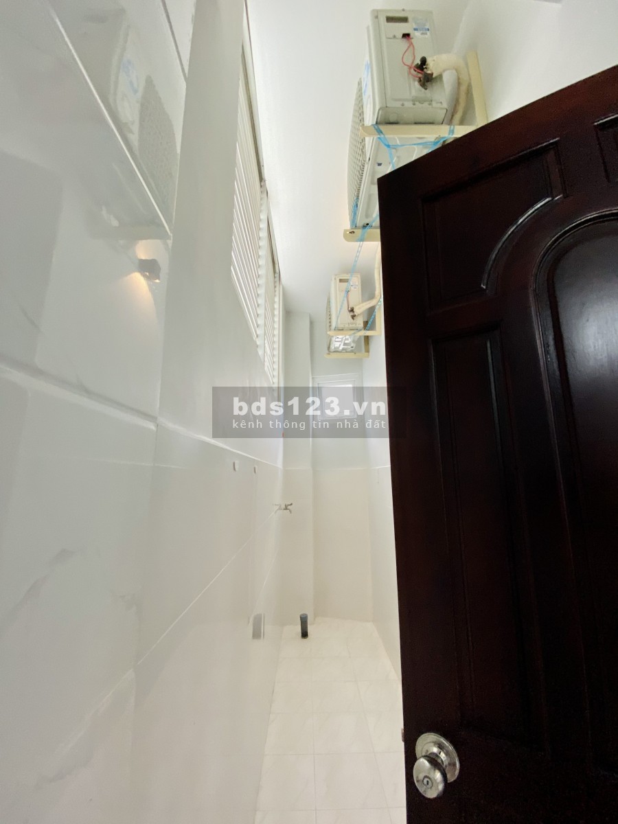 SALE SỐC CĂN HỘ 1 PHÒNG NGỦ GÍA CHỈ CÒN HƠN 5TR CHO HỢP ĐỒNG 12 THÁNG QUẬN 7
