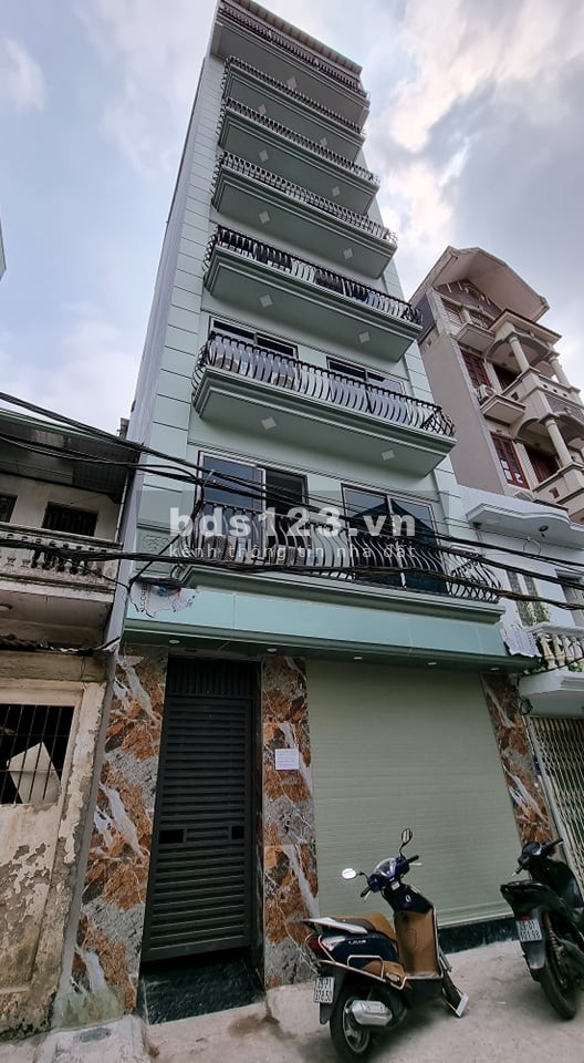 Chính chủ bán tòa nhà Cầu Giấy 90m, 9T, Ô tô đỗ cửa. Dòng tiền hơn 100tr. Nhỉnh 20 tỷ