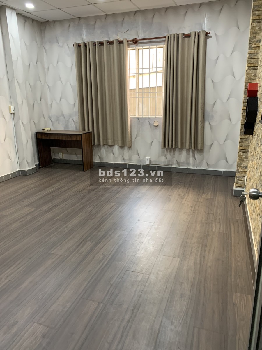 Nhà Đẹp KDC Hồ Biểu Chánh Trệt 2Lầu Giá 9.5Tỷ