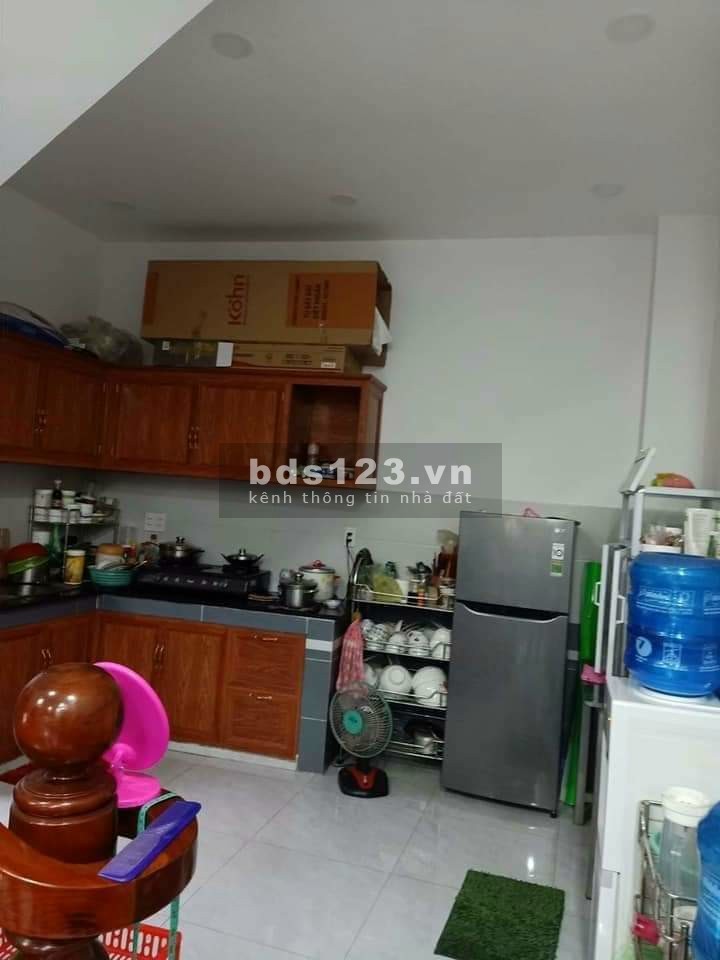 Do kinh doanh thua lổ mùa dịch nên cần ra đi gấp nhà hóc môn giá 1 tỷ 1