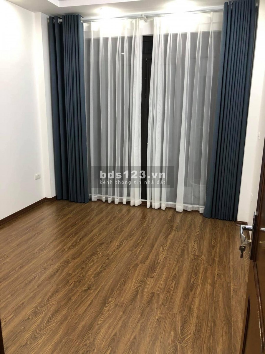 Ngõ 402 Mỹ Đình ô tô qua nhà, kinh doanh tốt, DT 41m2 MT 3,5m, 5 tầng, giá 6,5 tỷ