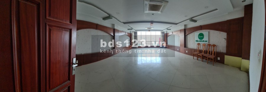 Cho thuê văn phòng 303 Vũ Tông Phan, giá 10 triệu/tháng