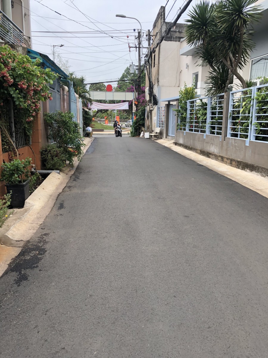 Cần bán nhà 176.5m2 tại tượng đài Long Khánh