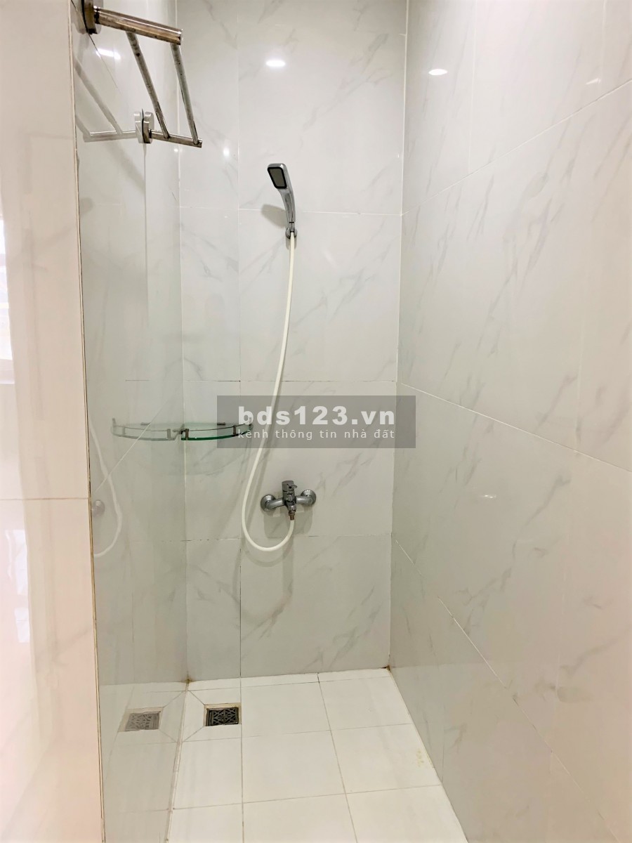 Cho thuê căn hộ 1 phòng ngủ full nội thất 40m2 đường Dương Bá Trạc Quận 8 giá 8 triệu