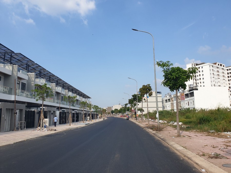Bán gấp đất khu đô thị Phúc Đạt, Bình Dương có sổ sẵn, 2 sổ riêng biệt.