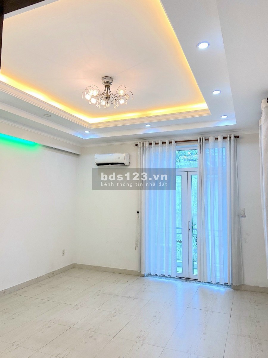 Biêt Thự Nơ Trang Long 8x18, trệt, 3L, FUll Nội Thất – 35tr