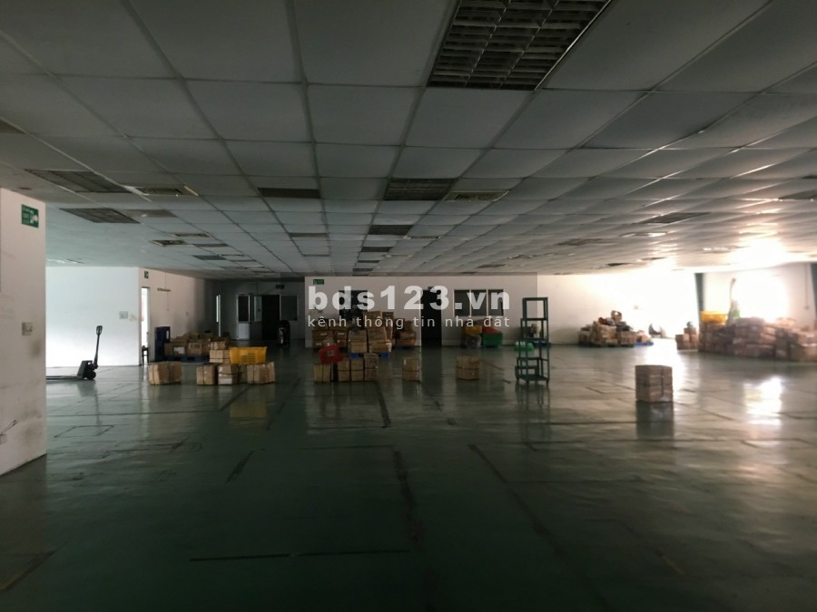 Cho thuê kho xưởng 3420m2 Trong KCN Tân Tạo Q. Bình Tân