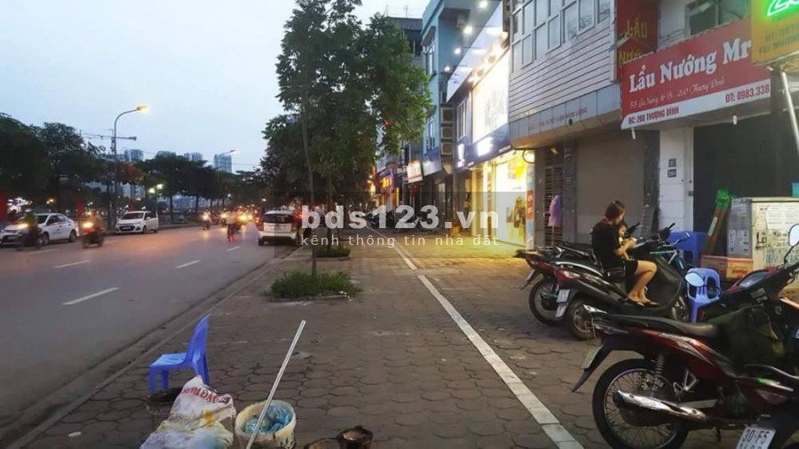 Bán siêu phẩm mặt phố 212 Khương Đình phù hợp xây tòa VP 85m2, MT 17.5, giá chỉ 16 tỷ