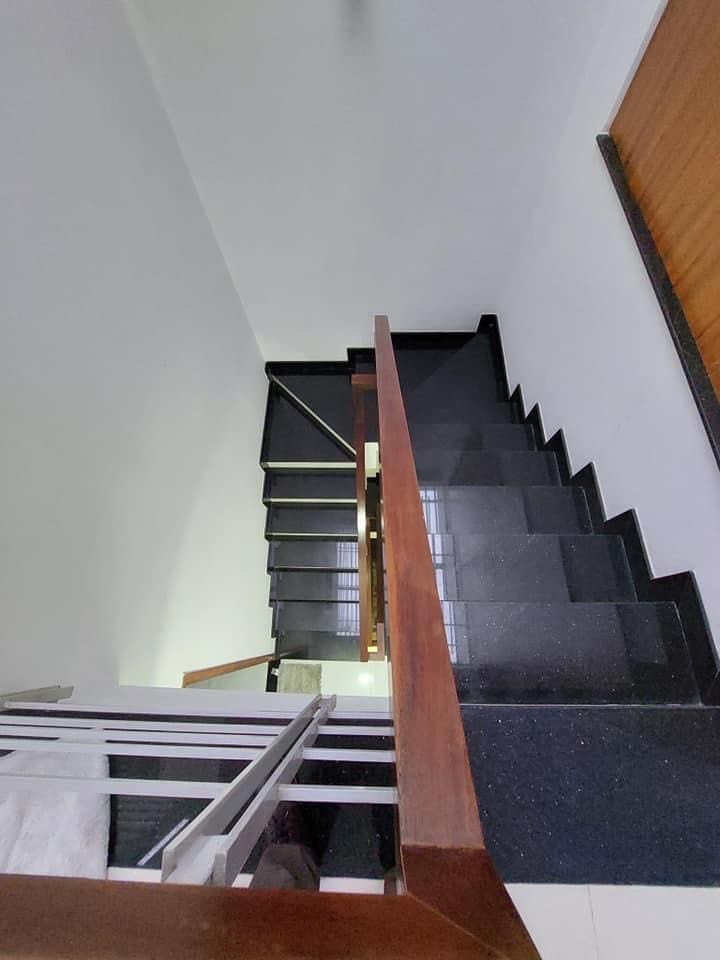 Bán Nhà Mặt Tiền, Chỉ 8.5 Tỷ, 4 Tầng, Đường Trịnh Đình Thảo, Tân Phú