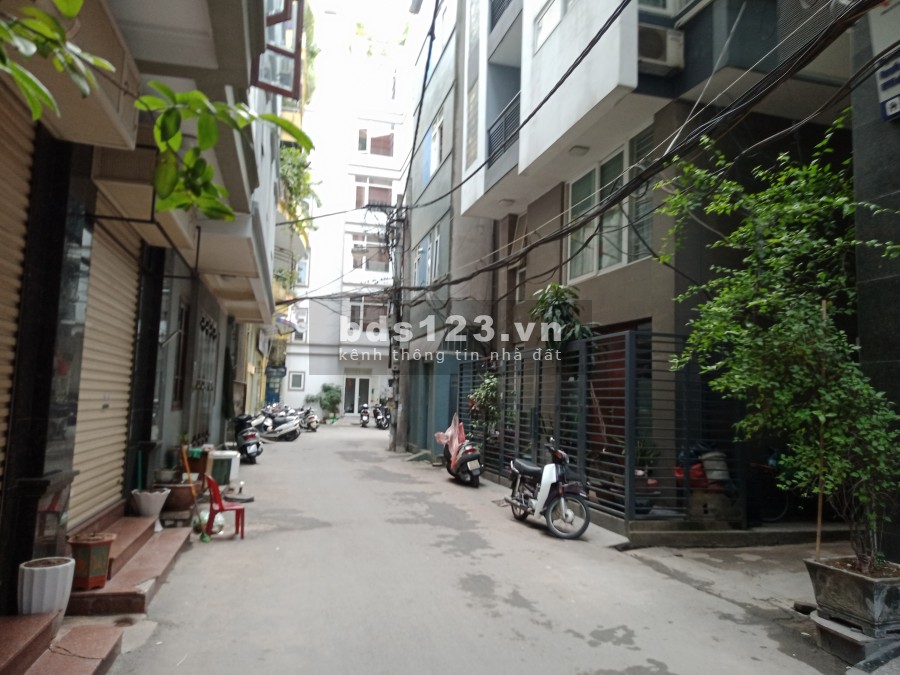 Chuyển công tác bán nhà Điện Biên Phú, Ba Đình, dt 36m2, 6 tầng, giá 12.5 tỷ, ngõ ô tô