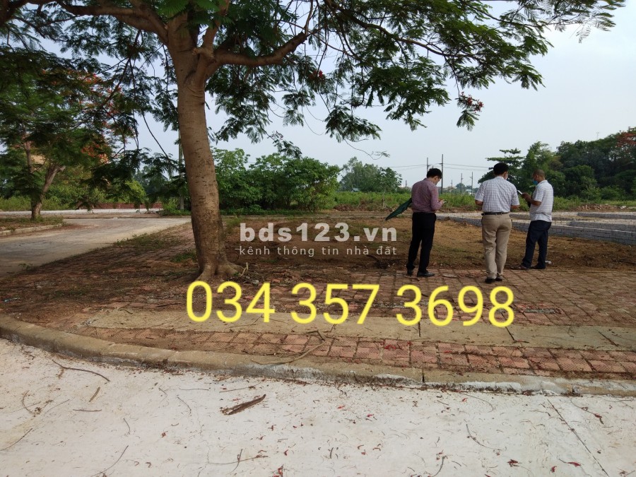 Bán 150m2 đất TĐC đại học Quốc Gia Hà Nội, Hoà Lạc, giá 18 triệu/m2
