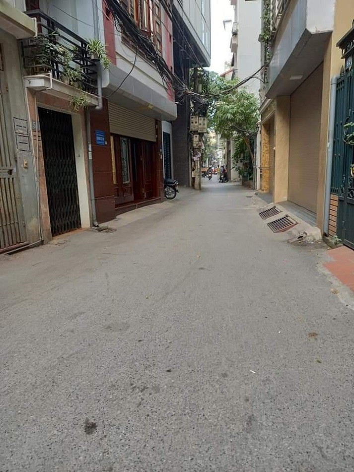 Tôi cần bán gấp nhà 6 tầng ngõ 41 Thái Hà DT 45/91 giá 5.6 tỷ .