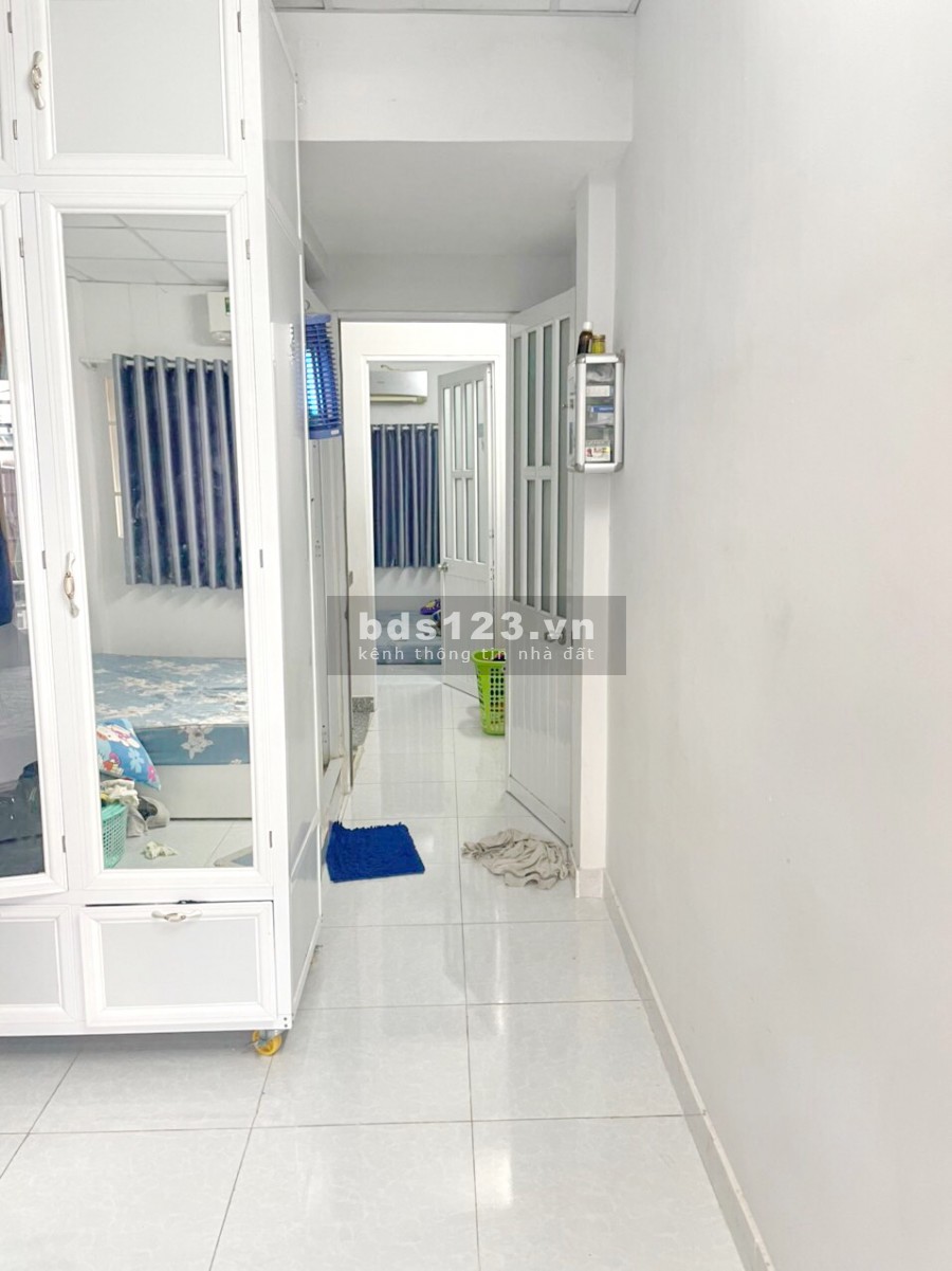 Bán nhà mới 1 lầu 40m2 hẻm 181 Âu Dương Lân Phường 2 Quận 8