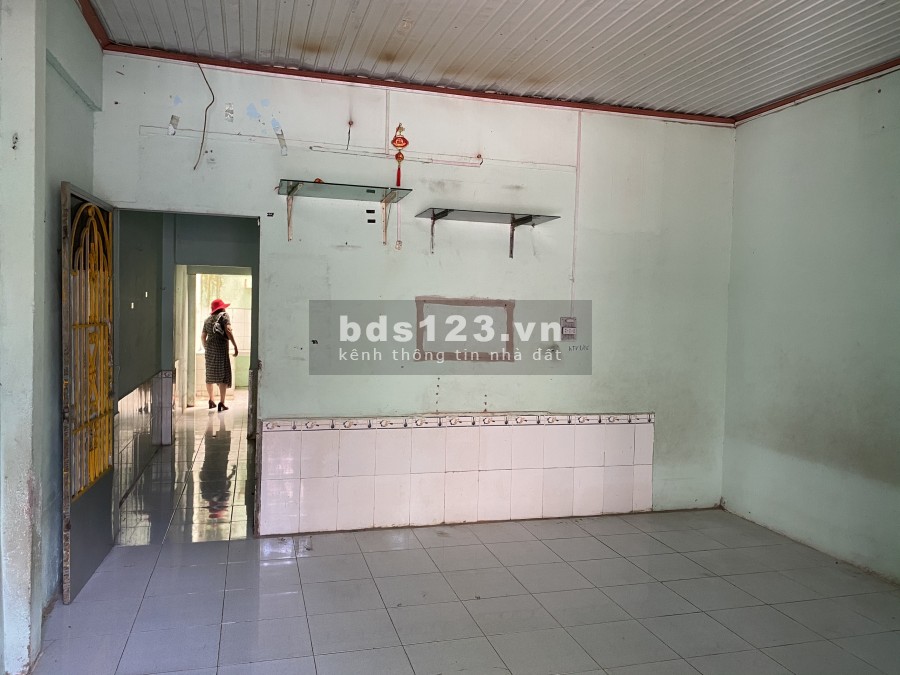 Nhà Biên Hòa ngay ngã tư Vũng Tàu sổ riêng thổ cư 100% 1550tr