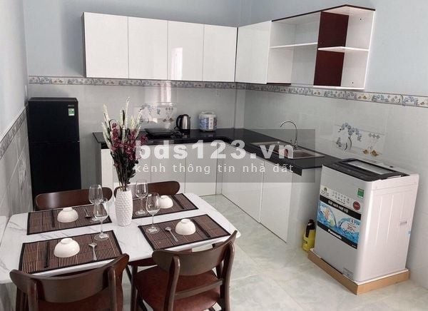 Bán Gấp Nhà (4x16) 1 Tấm, Sổ Riêng, Giá 650tr Sẵn Nội Thất Dọn Ở Ngay Chợ Nhị Xuân, 0938448616