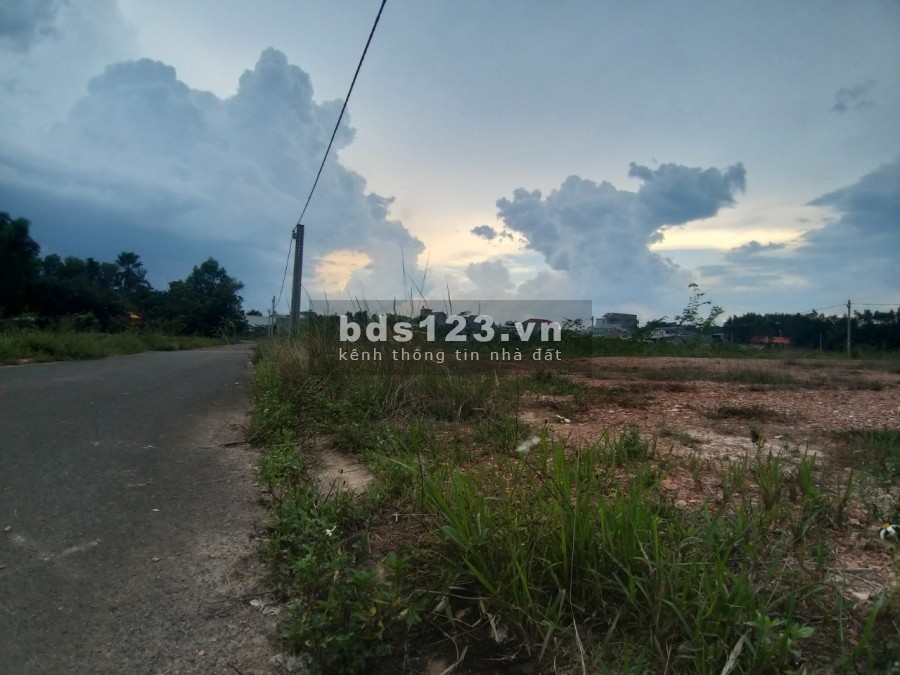 Bán 2 lô khu dân cư Thuận Phú cách DT741, 300M vòng xoay Hồ Xuân Hương Đồng Phú Bình Phước