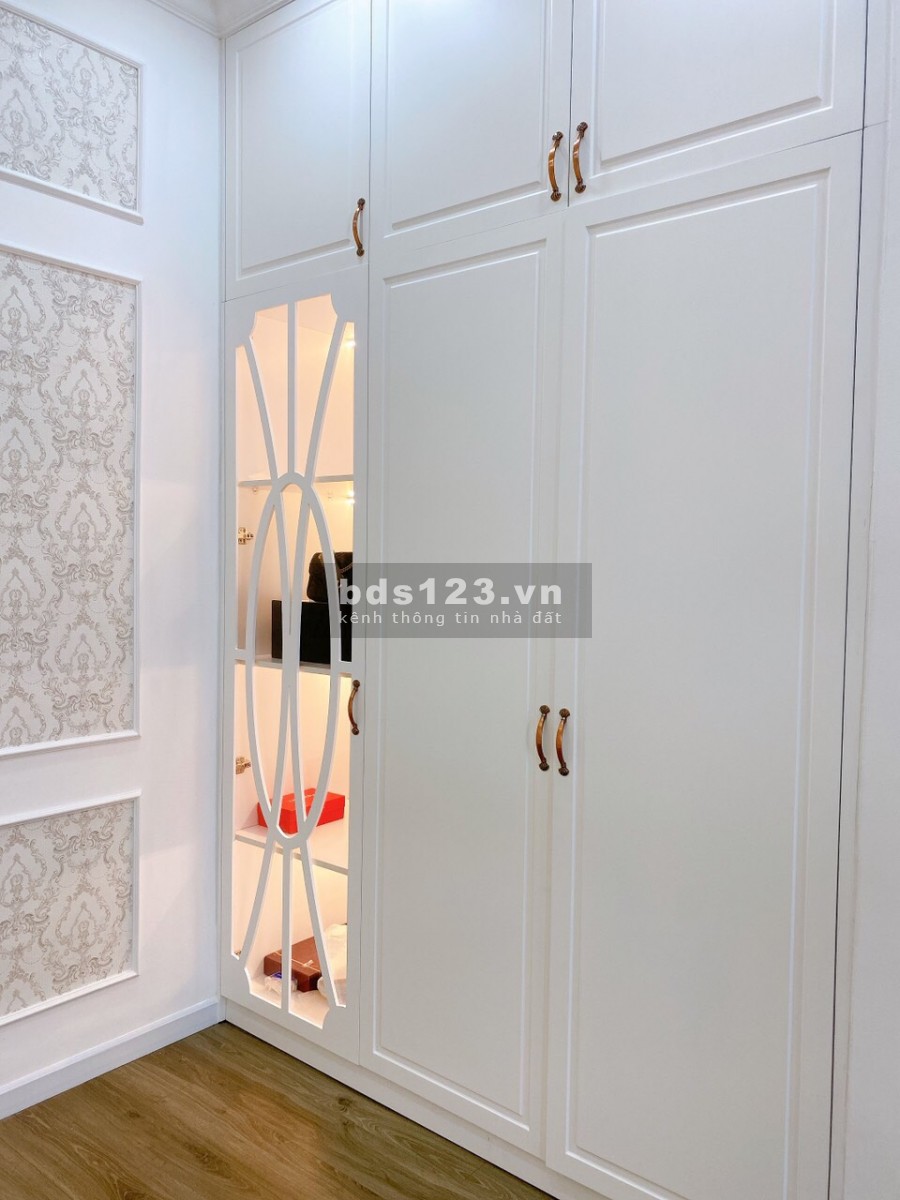Bán nhà đường MT Phạm Thế Hiển DT 5 x 20 Giá 11tỷ