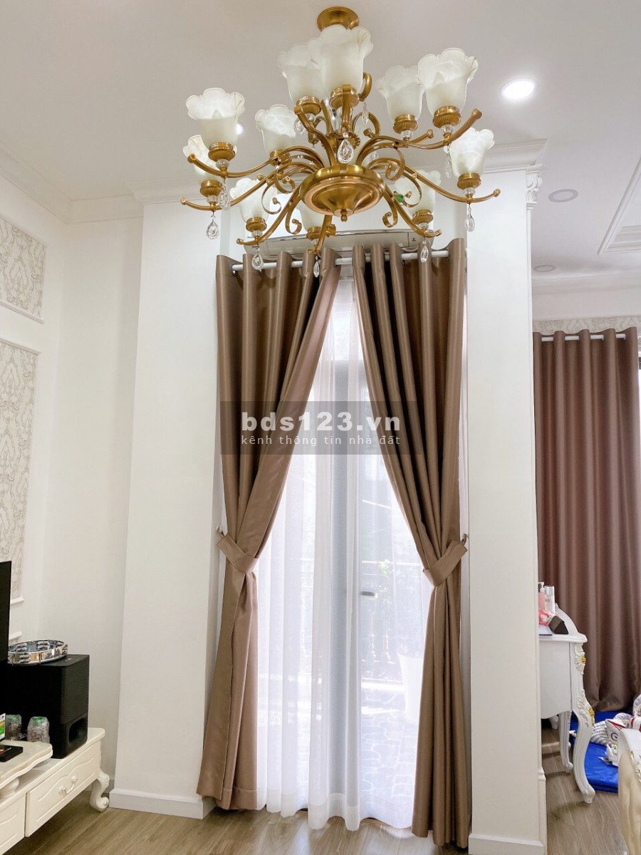 Bán nhà đường MT Phạm Thế Hiển DT 5 x 20 Giá 11tỷ