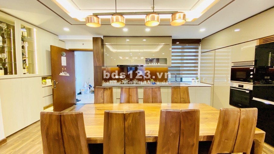 Bán căn góc 3PN 135m2 thông thuỷ tại MỸ ĐÌNH - Ck 8% - tặng ngay xe SH trị giá 110tr.