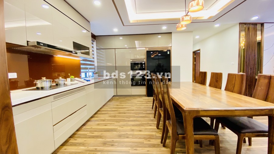 Bán căn góc 3PN 135m2 thông thuỷ tại MỸ ĐÌNH - Ck 8% - tặng ngay xe SH trị giá 110tr.