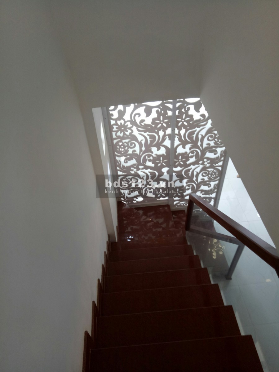 Nhà 1T1L mặt tiền đường ngã Ba Mỹ Hạnh Nam 45m2, giá chỉ 500tr, SHR