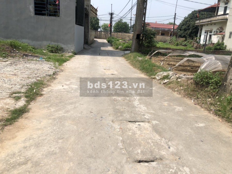 Chính chủ cần bán gấp mảnh 62,2m Xóm Ba, Vân Nội, Đông Anh, Hà Nội
