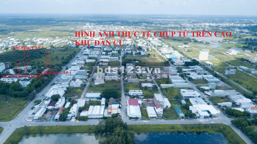 Cần bán Lô đất gần khu vực Bình Chánh Long An