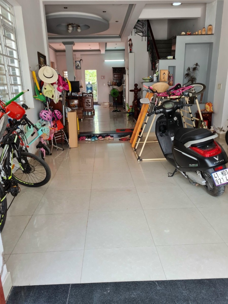 Bán nhà hẻm ô tô 1806 /105 Huỳnh Tấn Phát ,Thị trấn Nhà Bè giá đầu tư 5,95 tỷ