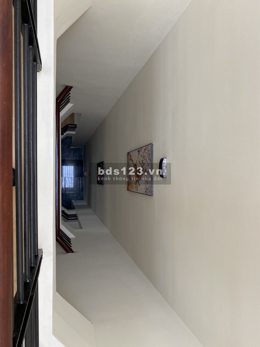 Nhà Mặt Tiền đường nguyễn văn công, 6.5x22m trệt 3 lầu