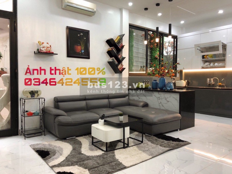 Chỉ với 6 tỷ sở hữu ngay căn nhà rộng 70m2 phố Hoàng Quốc Việt, đường ô tô cách nhà chỉ 40m
