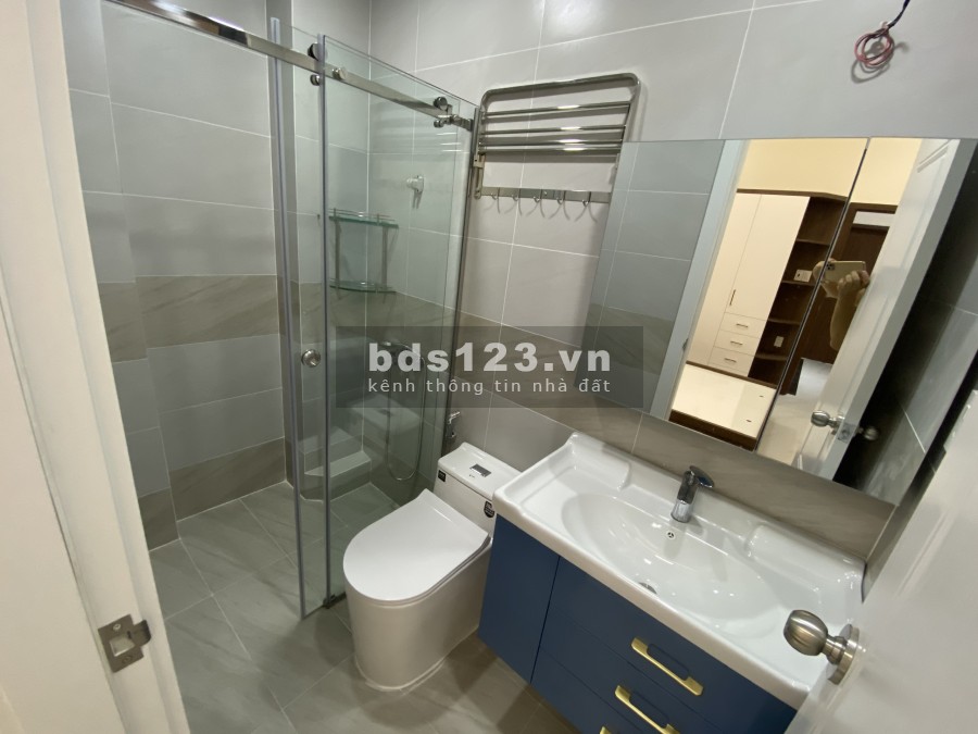 Cấn bán gấp nhà xây mới mặt tiền Nguyễn Lâm, Quận 10, dtsd…